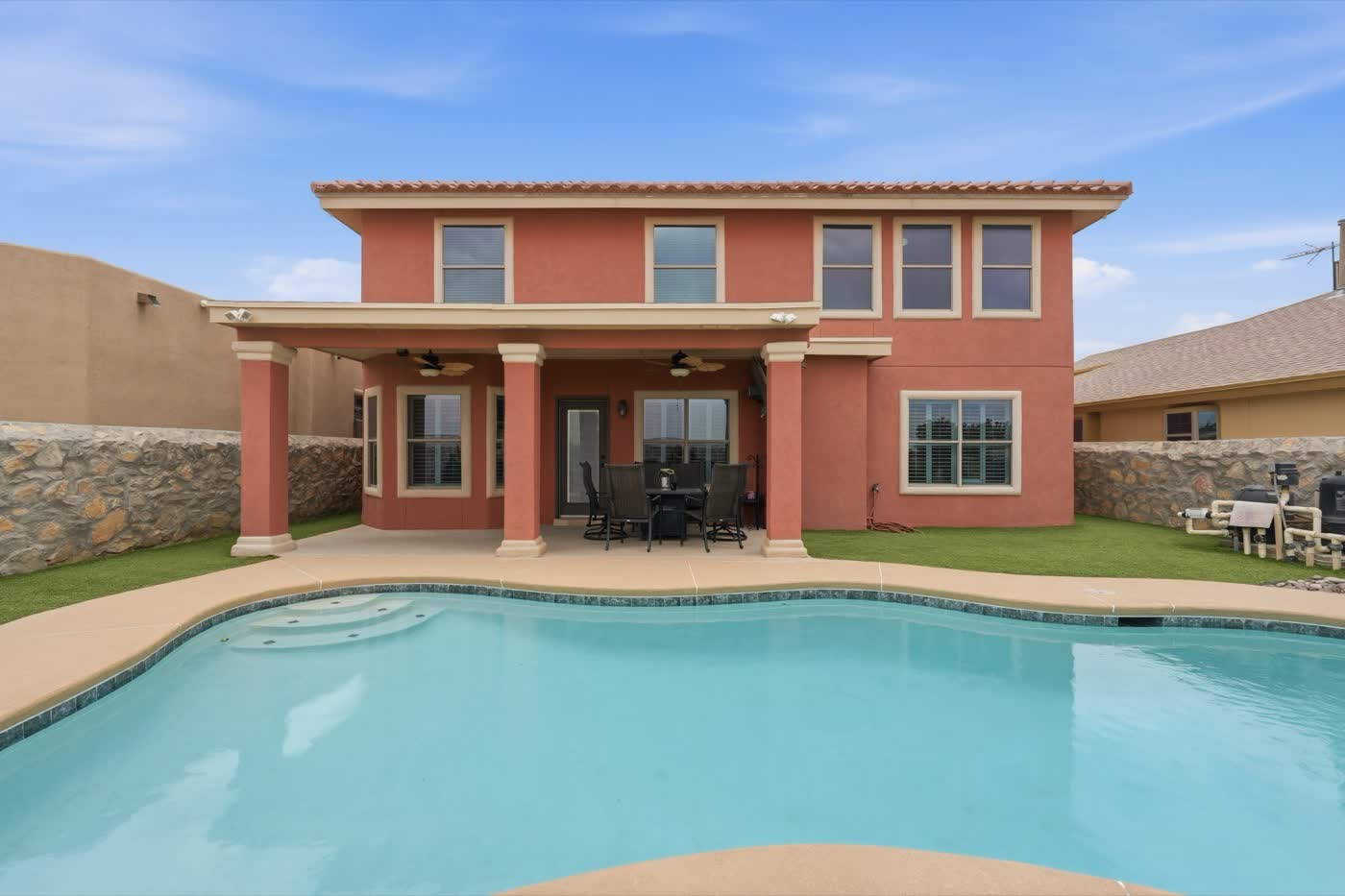 Open living room in an El Paso listing captured for a 3D home tour